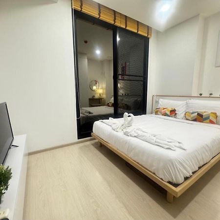 Ekamai 2 Bed Room Bangkok Buitenkant foto