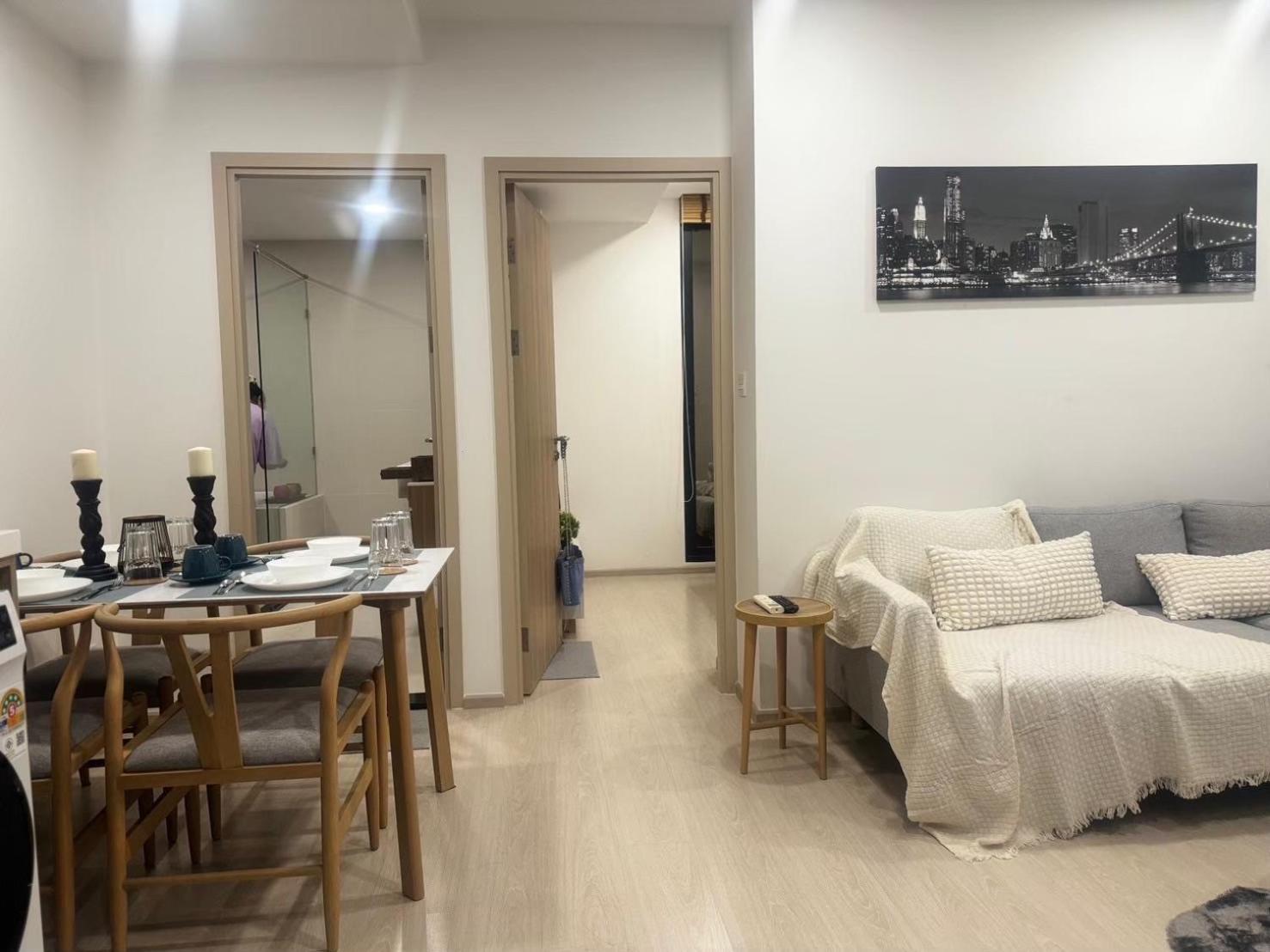 Ekamai 2 Bed Room Bangkok Buitenkant foto